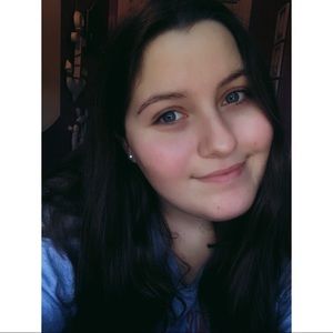 Meet your Posher, Paula